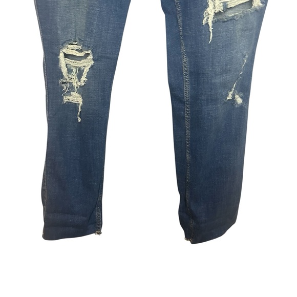 Old Navy Rockstar Extra High Rise Super Skinny Distressed Jeans Size 12 - Picture 3 of 10